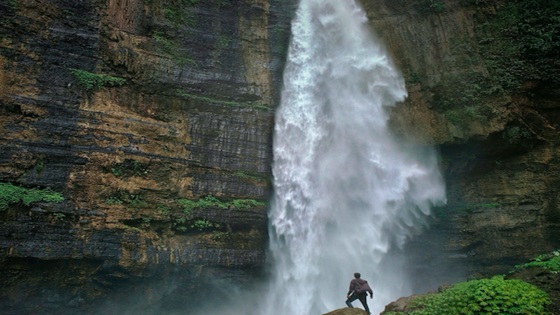 LargeWaterfall_560x315.jpg