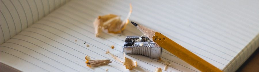 5-Reasons-Why-HR-Executives-Will-Love-Going-Paperless_deskera.jpg