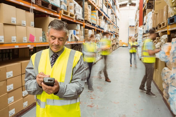 Smiling-male-manager-inventory.jpg